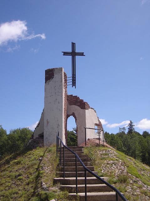 file0115.JPG - "Szare Szeregi Monument, Kaszuby, Ont.